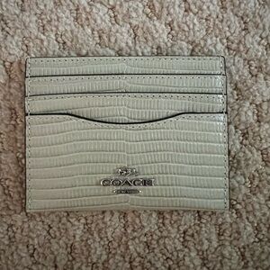 New Coach Croc Embossed Green Cardholder
